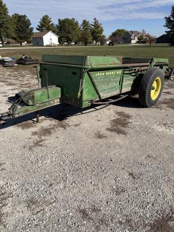 Main image John Deere 40